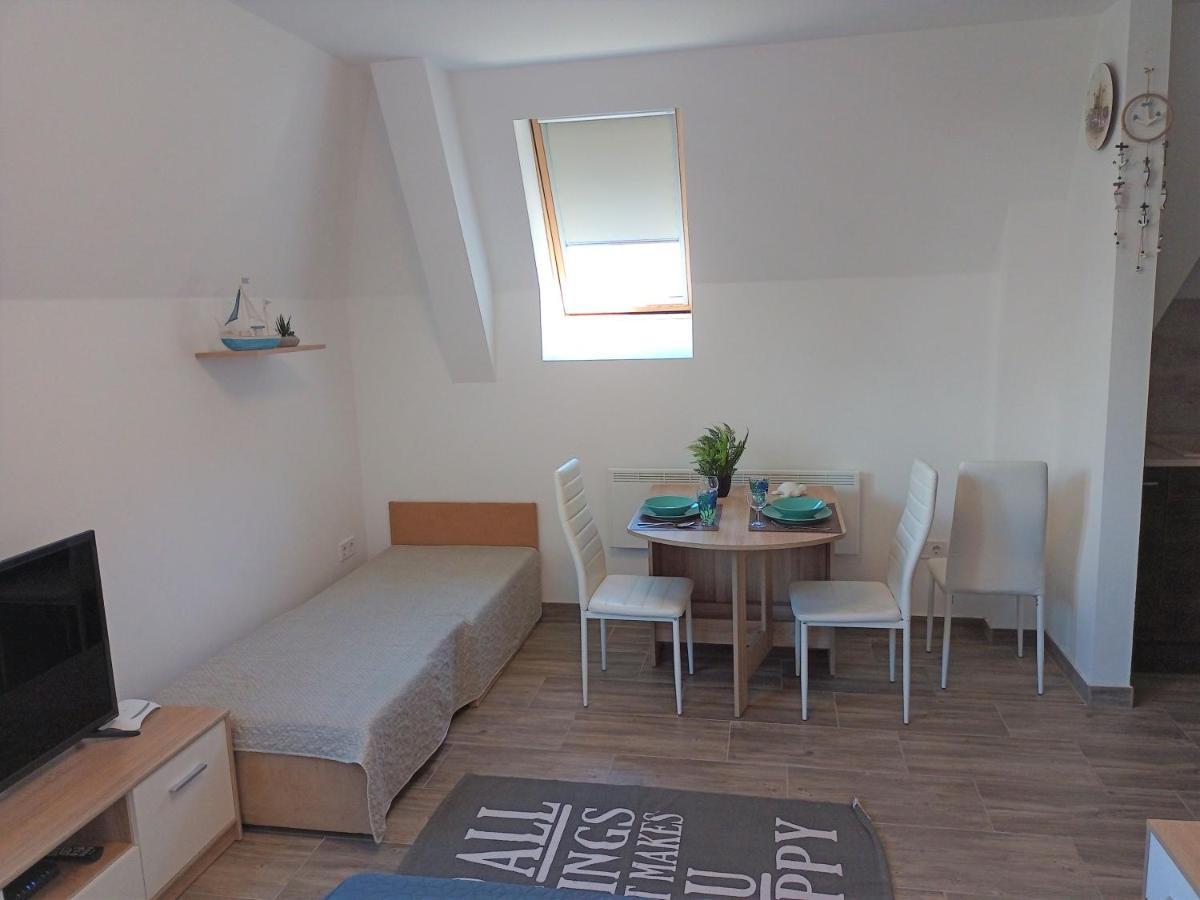 Szellorozsa Apartman Fonyód Esterno foto