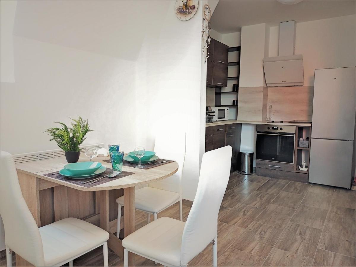 Szellorozsa Apartman Fonyód Esterno foto